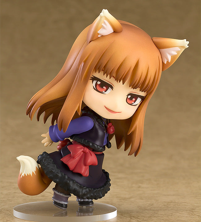 Spice and Wolf Holo Nendoroid wolf ears side view happy pose fox tail purple outfit
